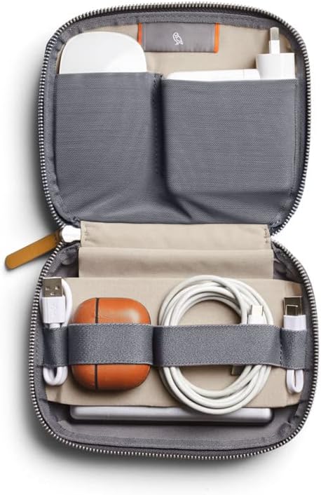 Bellroy Tech Kit Compact